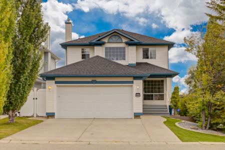 120 Tuscany Hills Park NW Calgary, AB T3L 2A3