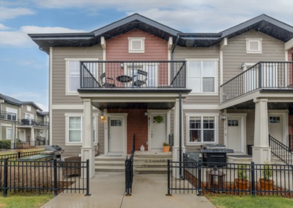 317 Cranford Walk SE Calgary, AB T3M 1R7