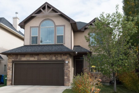 76 Aspen Stone Way SW Calgary, AB T3H 0H5