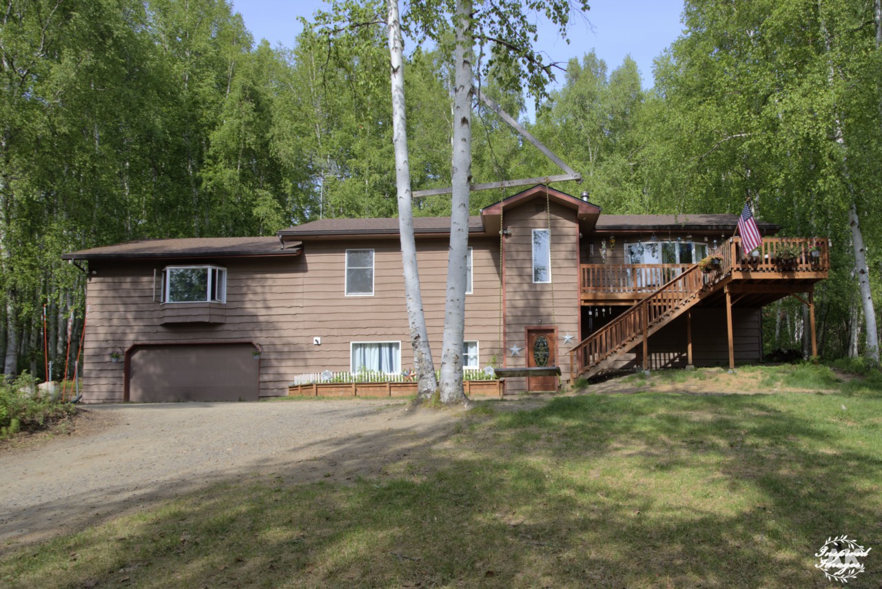 618 Auburn Dr Fairbanks, AK 99709