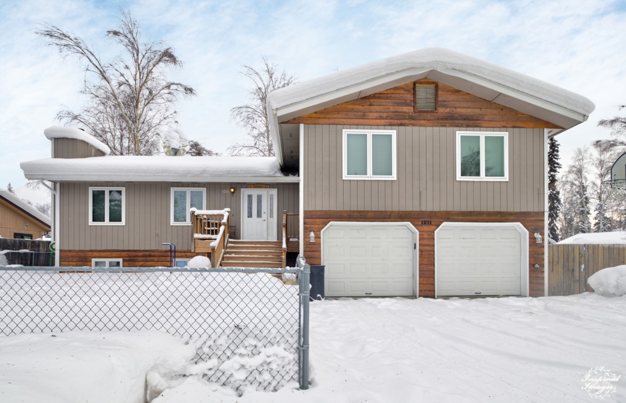 1211 Joyce Dr Fairbanks, AK 99701