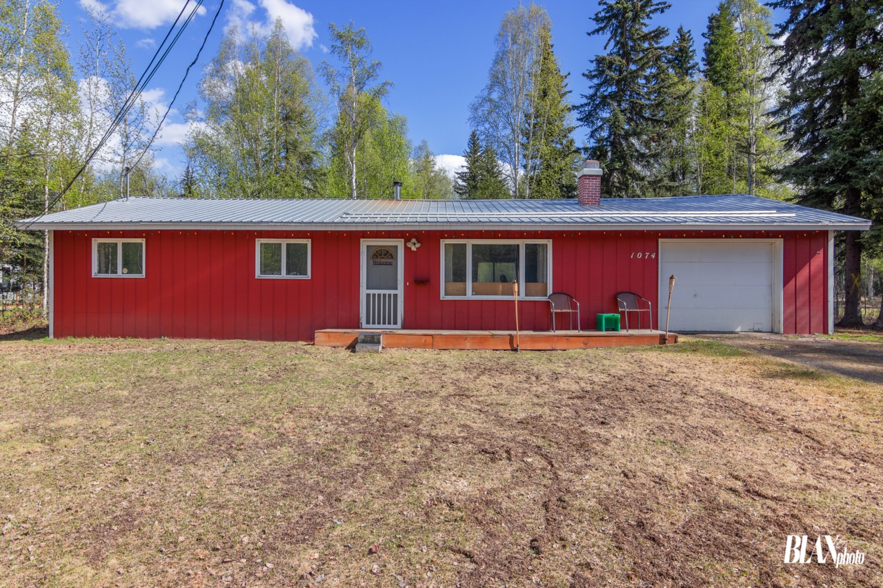 1074 Glenn Street North Pole, AK 99705