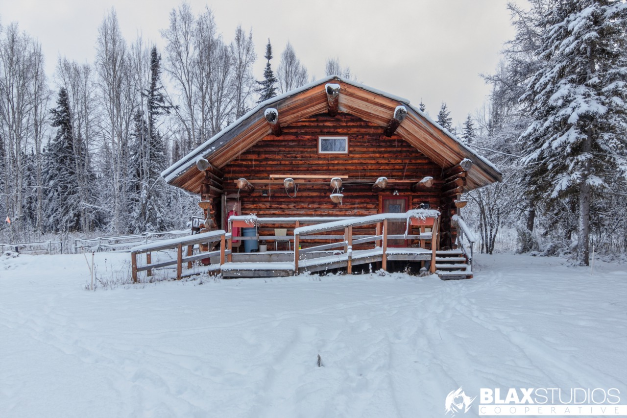 233 Wilderness Drive Fairbanks, AK 99712