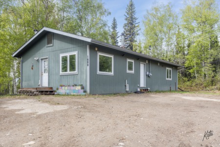 1688 Goldbearing Ct Fairbanks, AK 99712