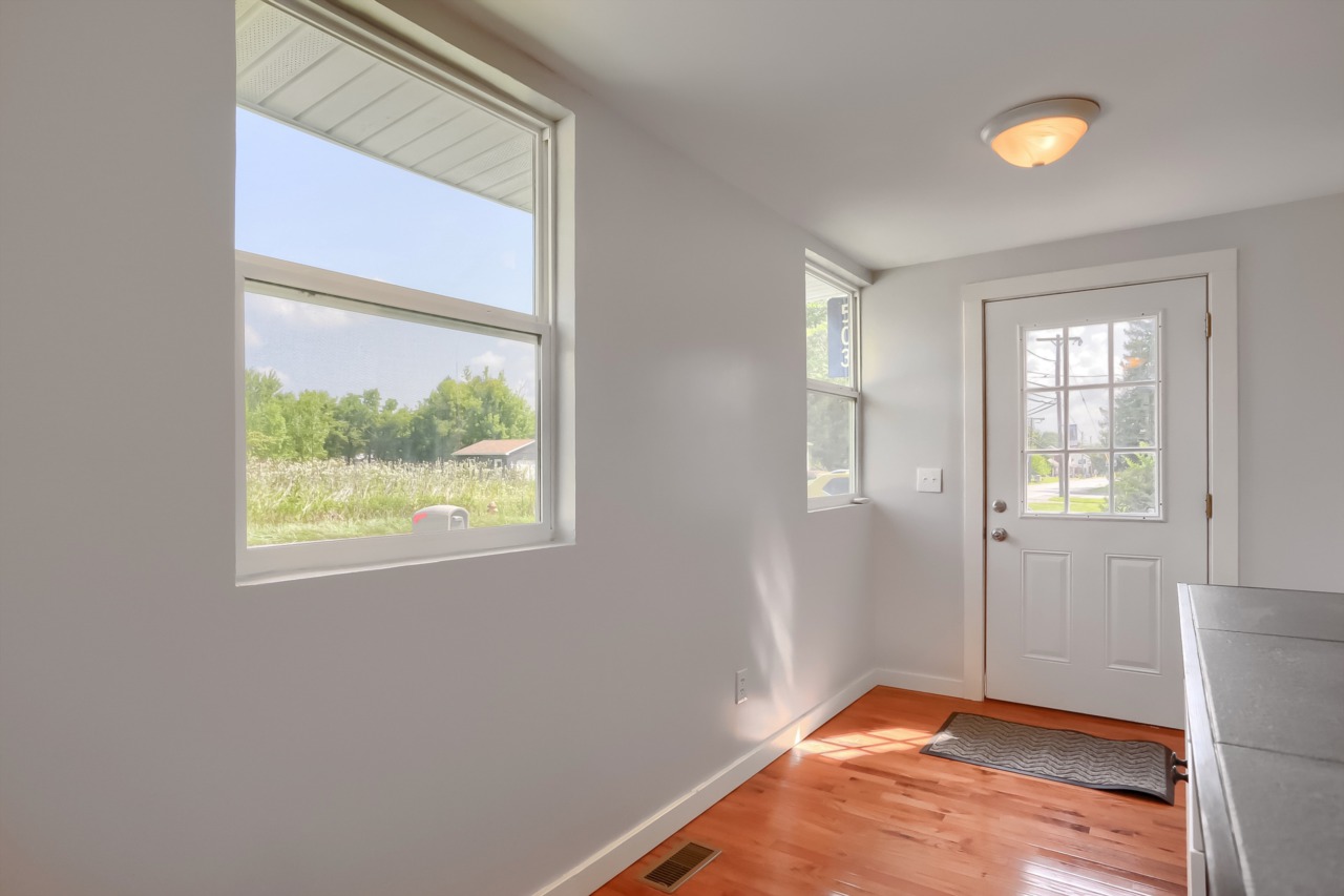 503 W Poland Rd, Bessemer, PA 16112 - MLS #1618831