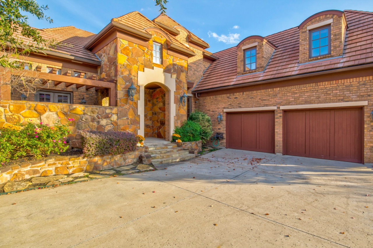 4659 Sidonia Court Fort Worth, TX 76126