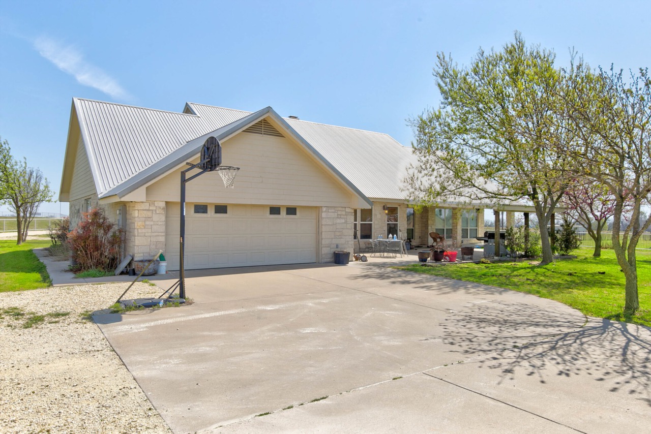 2450 Wood Road Tolar TX Elevate Realty Group Tolar 14543725