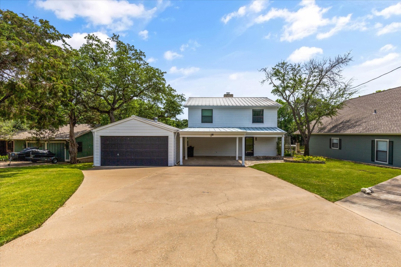 1221 Comanche Cove Drive Granbury TX Elevate Realty Group Granbury