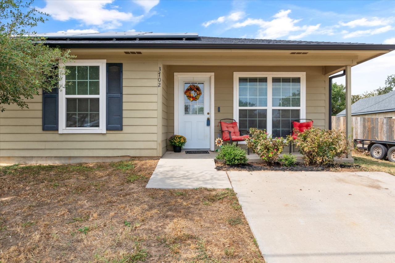 3702 Ranchview Drive Granbury, TX 76049