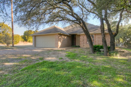 5011 Guadalupe Court Granbury, TX 76048