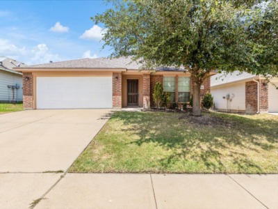 824 San Felipe Trail Haslet, TX 76052