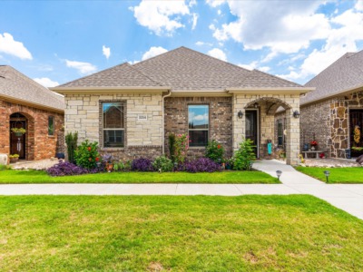 3314 Fountain Way Granbury, TX 76049