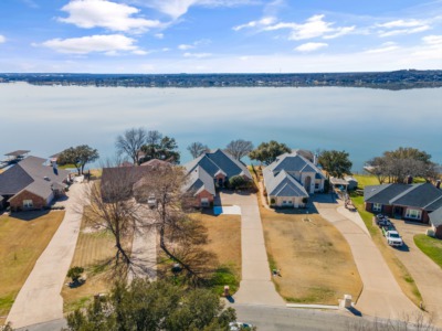 Lake Granbury Homes for Sale – Waterfront Houses and Real Estate