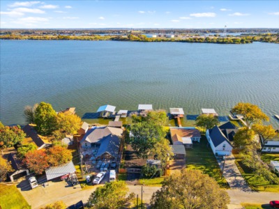 4509 Wildwood Circle Granbury, TX 76049