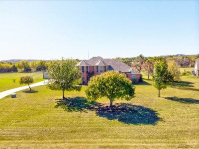 162 Gardengate Court Cresson, TX 76035