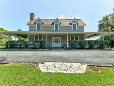 1407 Lady Amber Lane Granbury, TX 76049