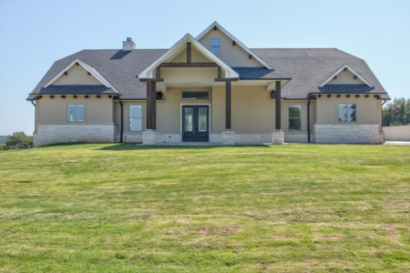 8033 White Drive Granbury, TX 76049