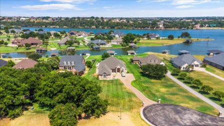 2013 Canaveral Court Granbury, TX 76048