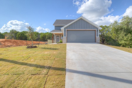 2710 San Gabriel Drive Granbury, TX 76048