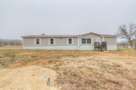 165 Mustang Drive Stephenville, TX 76401