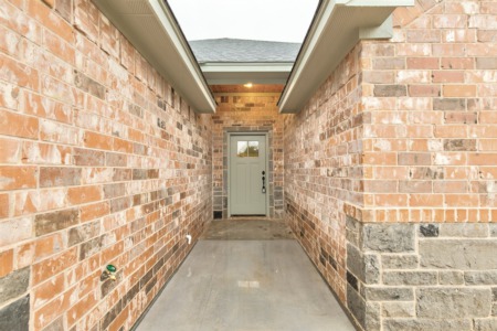 2124 Christine Drive Granbury, TX 76048