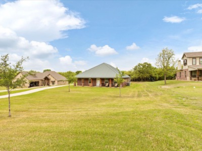 1105 Riverwood Trail Cleburne, TX 76033