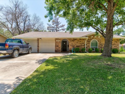 2490 Phelps Street Stephenville, TX 76401