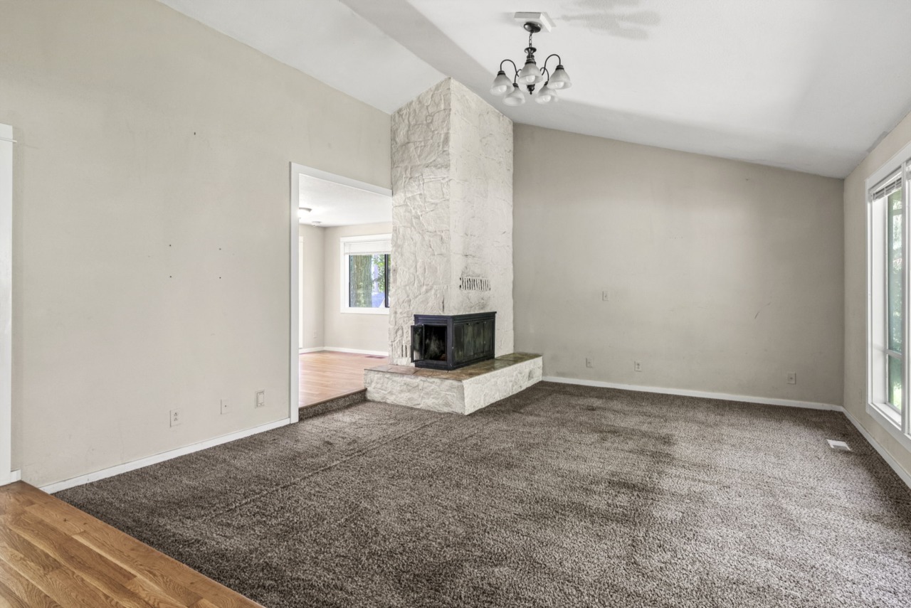 132 Monticello Dr Longview, WA 98632 MLS 2245727