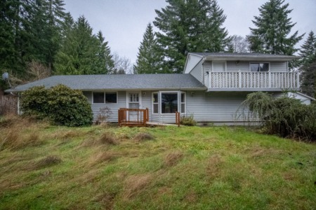 105 Timberline Dr Castle Rock, WA 98611