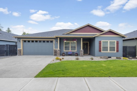 Zephyr Dr Silverlake, WA 98645