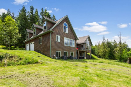632 Smokey Valley Rd Toledo, WA 98591