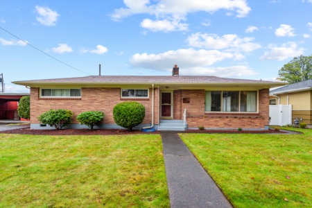 2616 Louisiana St Longview, WA 98632
