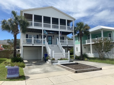 304 S Third Street - Unit 1 (right side) Carolina Beach, NC 28428