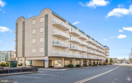 7 137th St. #405 Ocean City, MD 21842