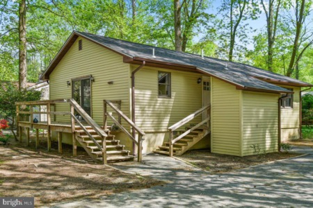 250 Ocean Parkway Ocean Pines, MD 21811