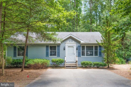 21 Admiral Ave. Ocean Pines, MD 21811