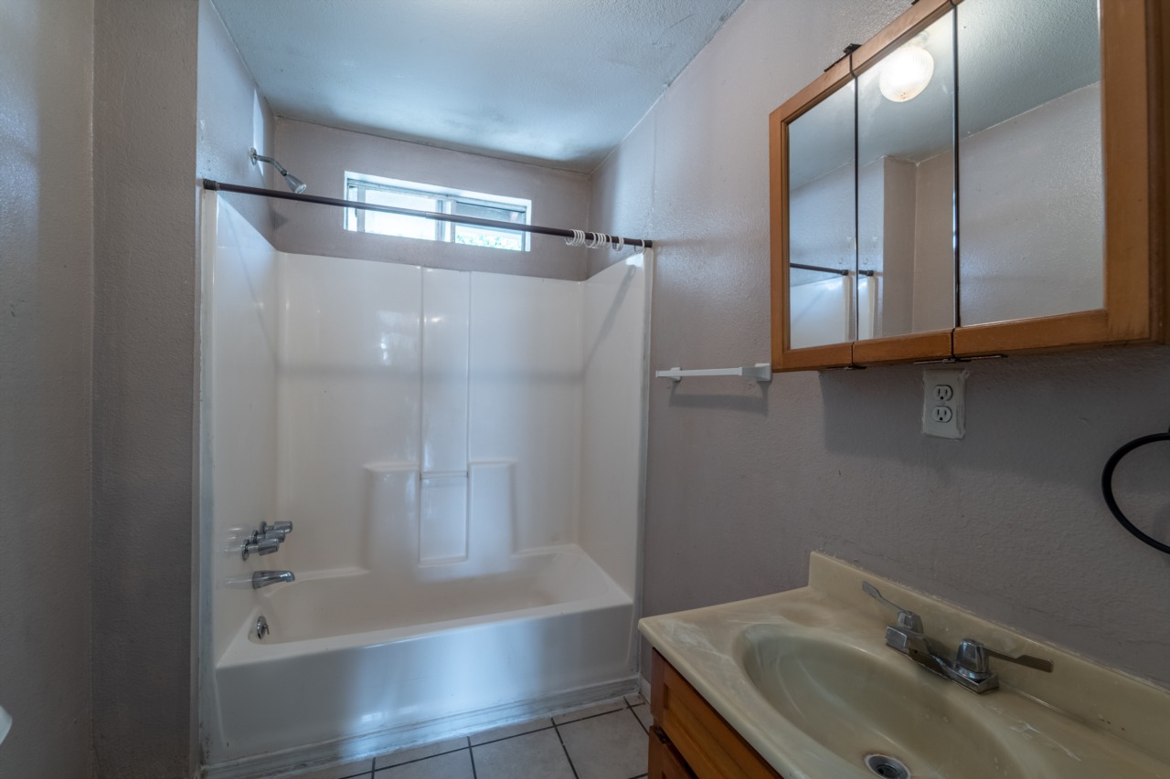 1421 Pelton Avenue Modesto, CA 95351 MLS 222085747